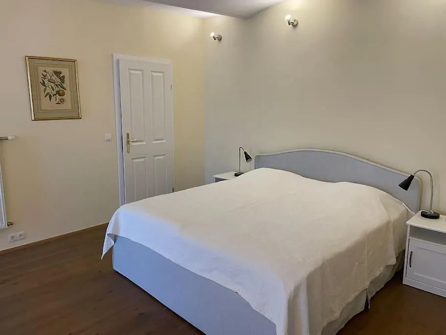 Quiet Apartment Close To Center Vienna Austria