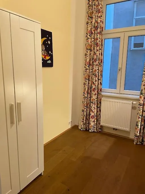 Quiet Apartment Close To Center Vienna
