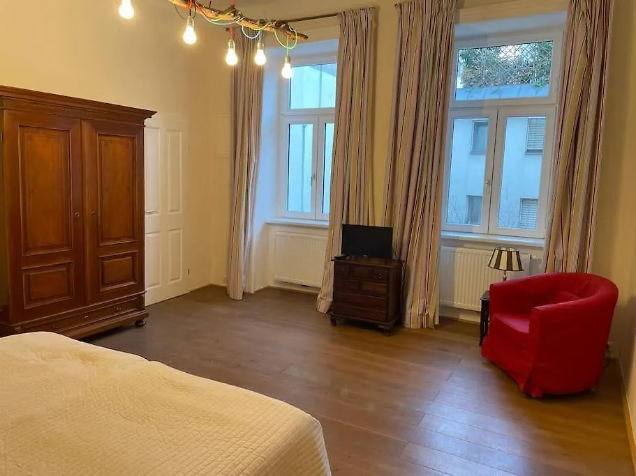 Quiet Apartment Close To Center Vienna